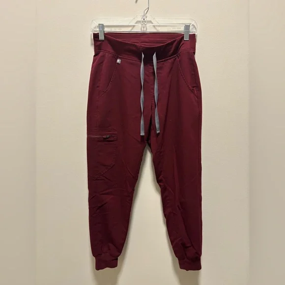 Figs Zamora Jogger Scrub Pants Size XS Petite Burgundy - Picture 2 of 5